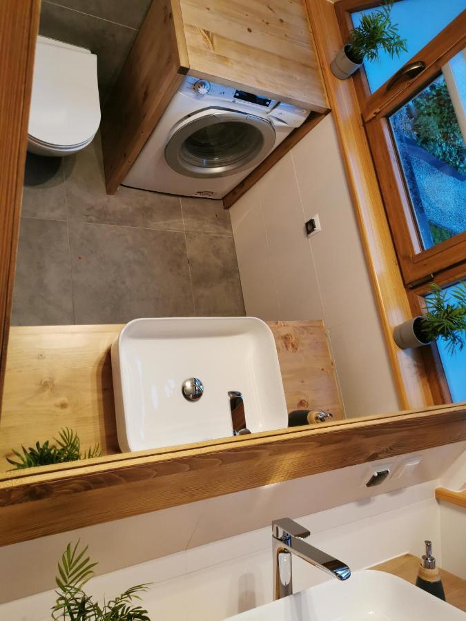 Domek & Apartament Na Ogrodzie Suche Dış mekan fotoğraf