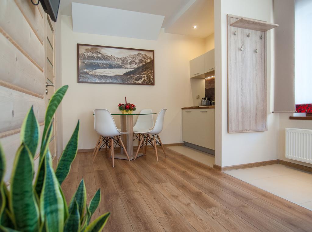 Domek & Apartament Na Ogrodzie Suche Dış mekan fotoğraf