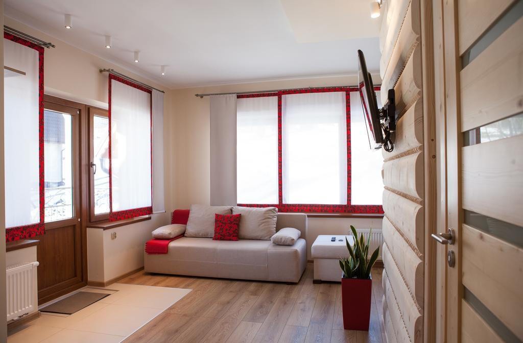 Domek & Apartament Na Ogrodzie Suche Dış mekan fotoğraf